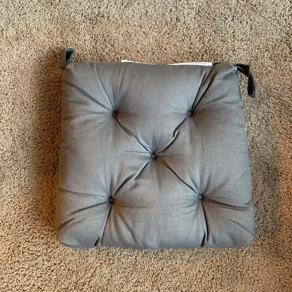 1 Grey Ikea Malinda chair cushion